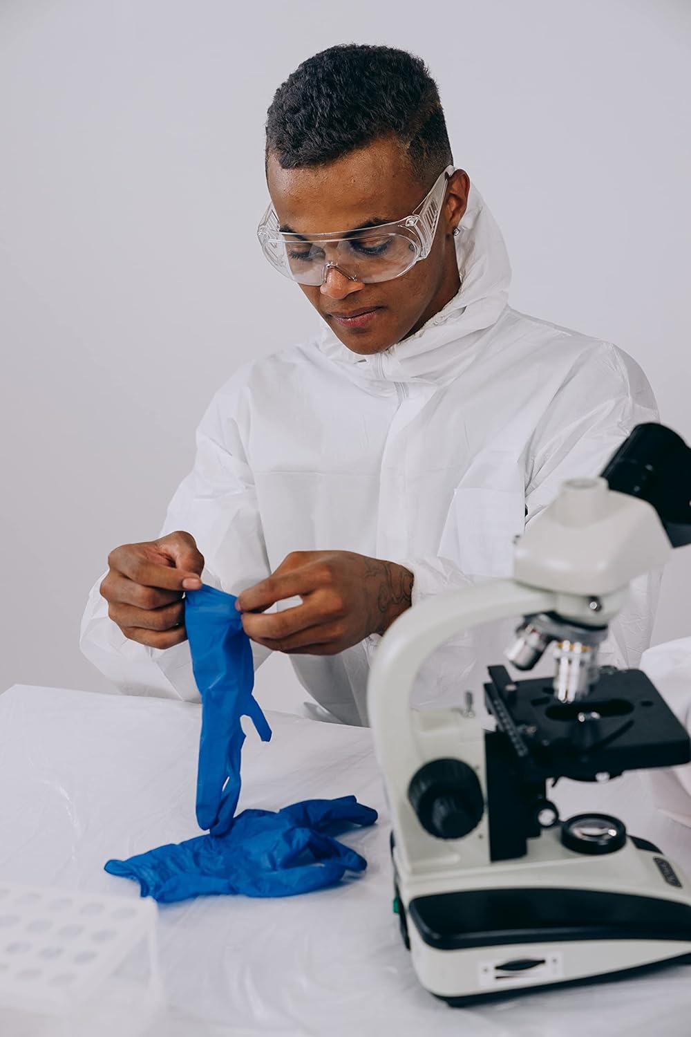 Inspire Nitrile Exam Gloves | The Original Quality Stretch Nitrile Cobalt Blue | 4.5 Gloves Disposable Latex Free Medical EMT