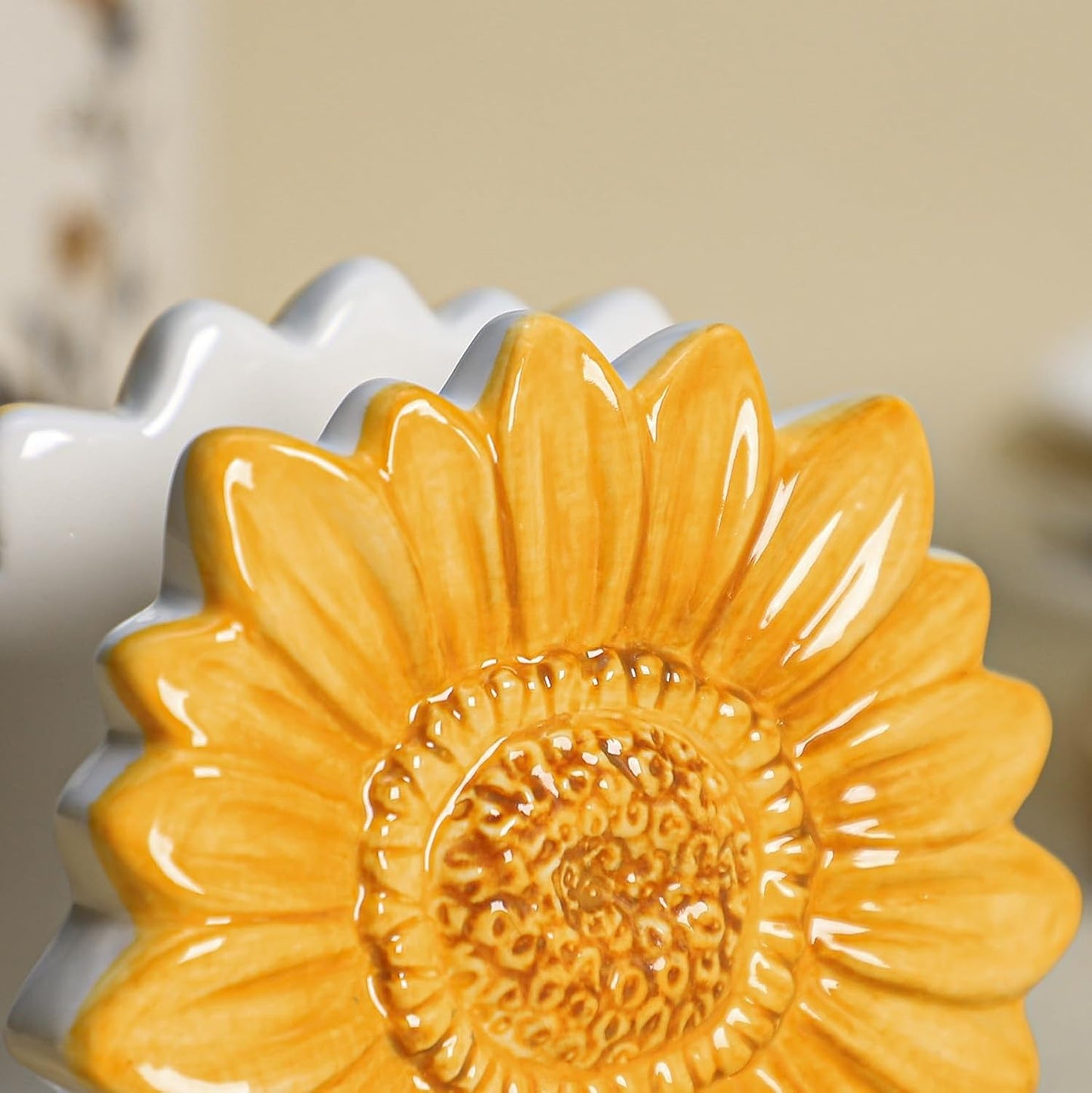 Ceramic Sunflower Sponge Holder for Kitchen Sink, Compact Sink Caddy Organizer, Flower Scouring Pad and Dish Sponge Holder