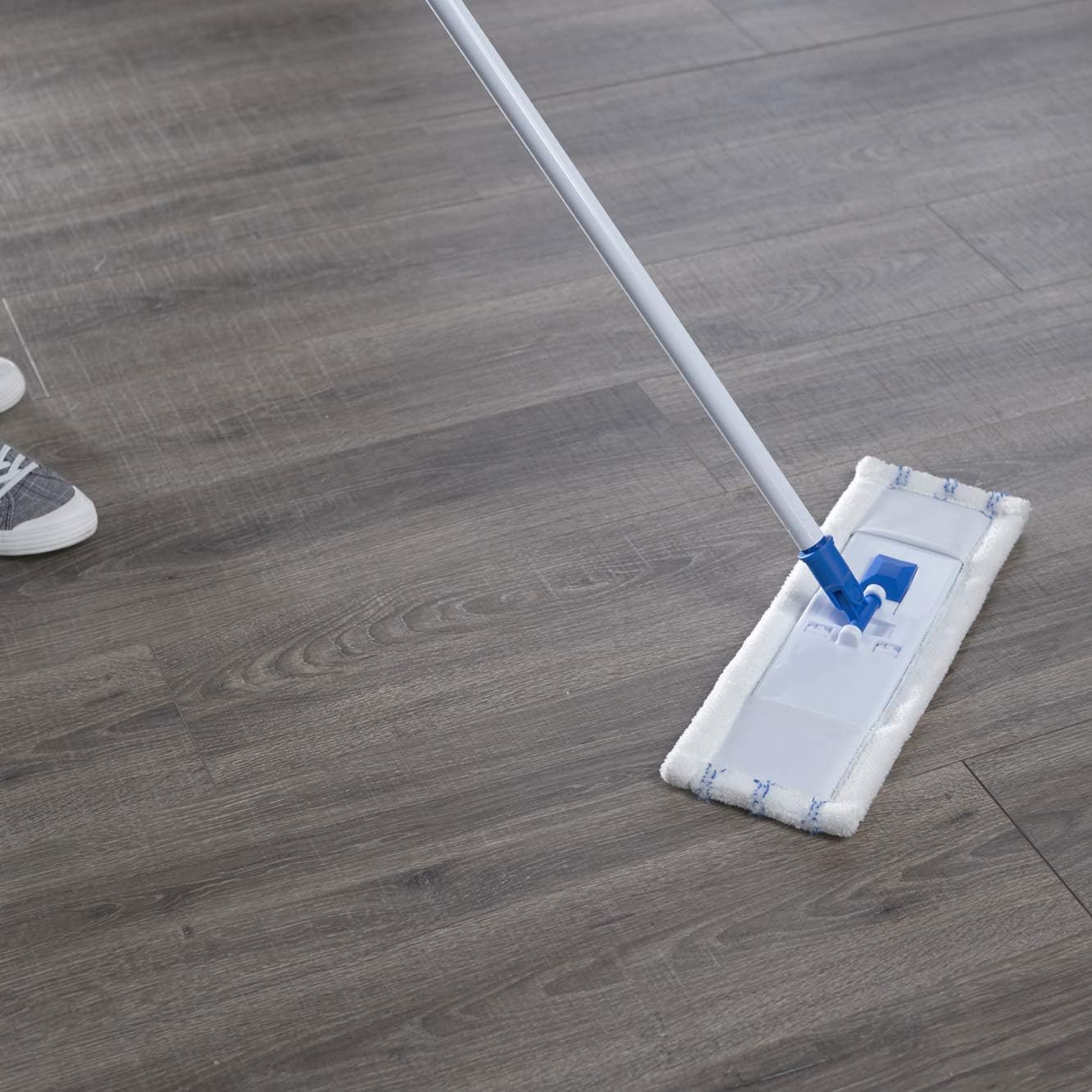 Mr. Clean Microfiber Wet/Dry Mop Machine-Washable Refill Head, White/Blue