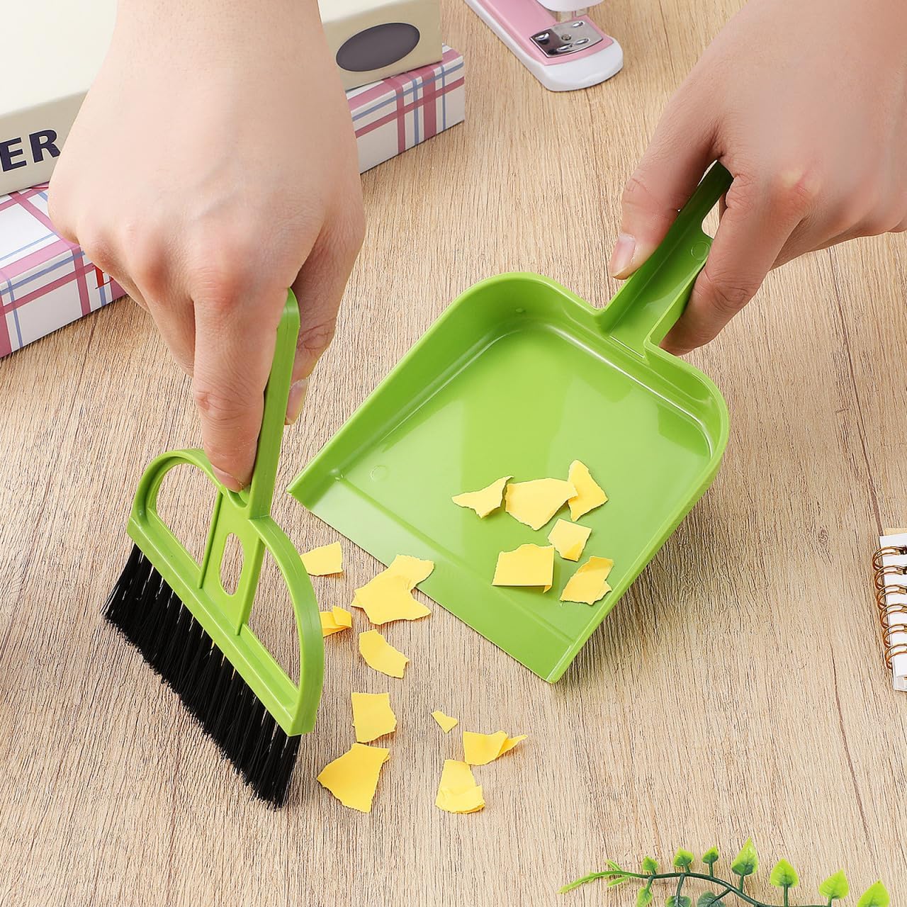 Healifty 18 Pack Mini Dust Pan and Brush Set, Small Broom and Dustpan with Handle for Pets Kids Desk Home Camping Hand Cleaning Supplies