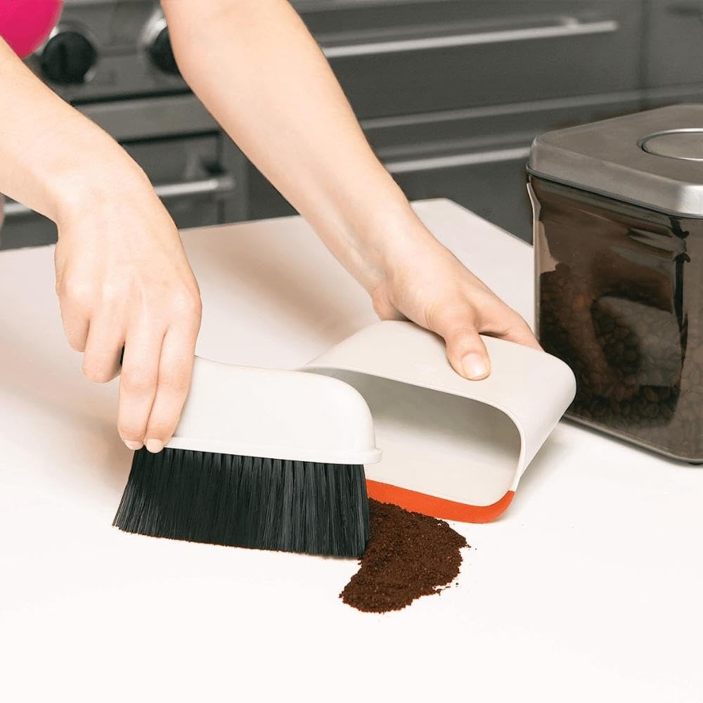 OXO Good Grips Dustpan and Brush Set