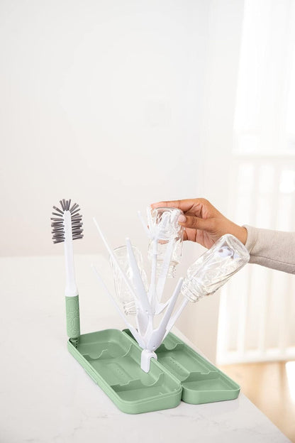 Ubbi On-the-Go Drying Rack and Brush Set, Includes Travel Case and Bottle Brush for Compact Storage, Holds Up To 8 Bottles, Baby Travel Accessories, Gray