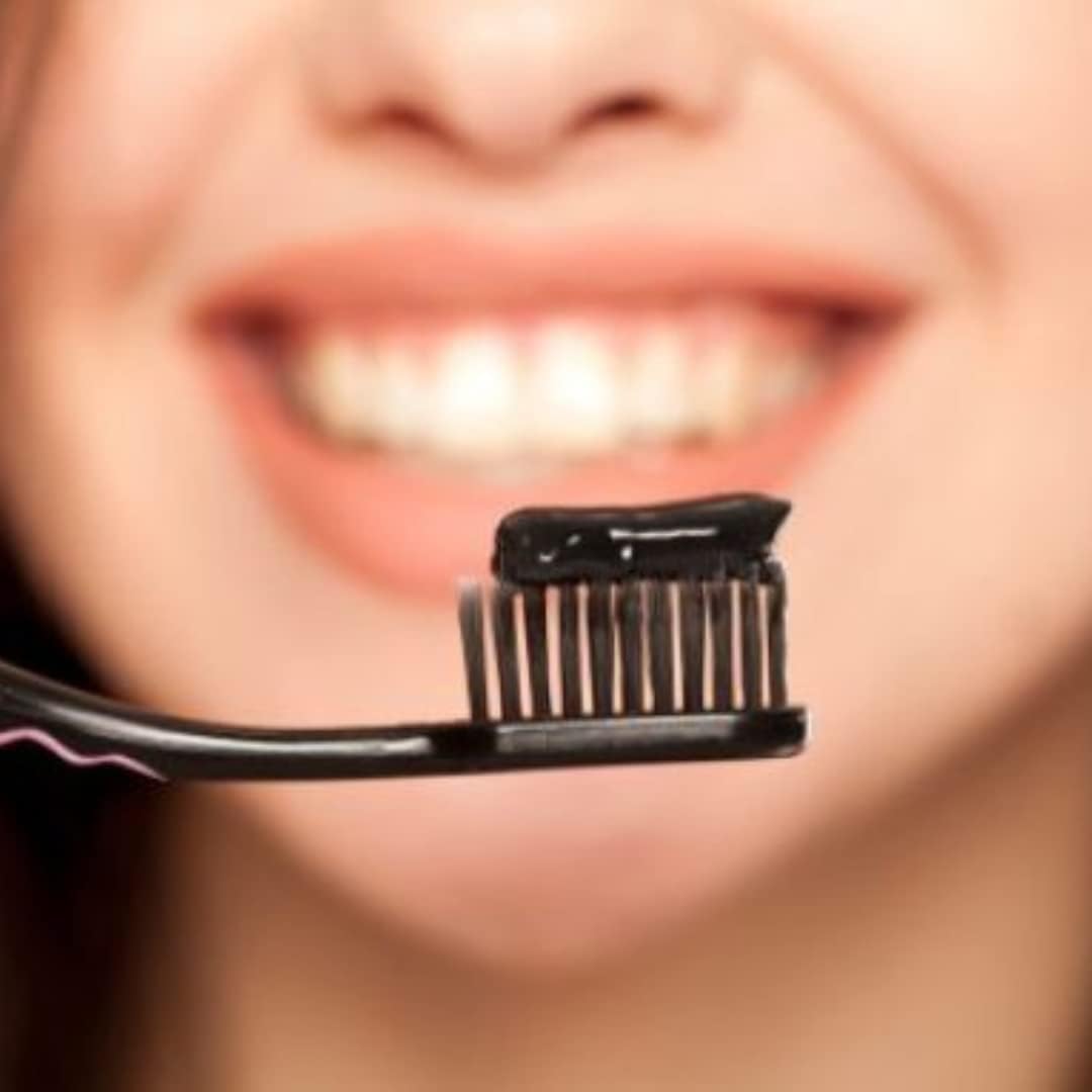 BOONBOO Bamboo Charcoal Toothpaste | 4oz / 120ml | Mint Flavor | Aluminum Tube with Bioplastic Cap | 100% Plastic-Free and Recyclable | Charcoal Paste for Teeth Cleaning and Whitening
