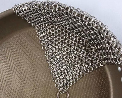 316 Stainless Steel Cast Iron Scrubber - 7 x 7 Inches Cleaner Chainmail Dish Scouring Pad for Dishwasher Cleaning - Chainmail Scrubber for cast Iron Pans Dutch Ovens Grills