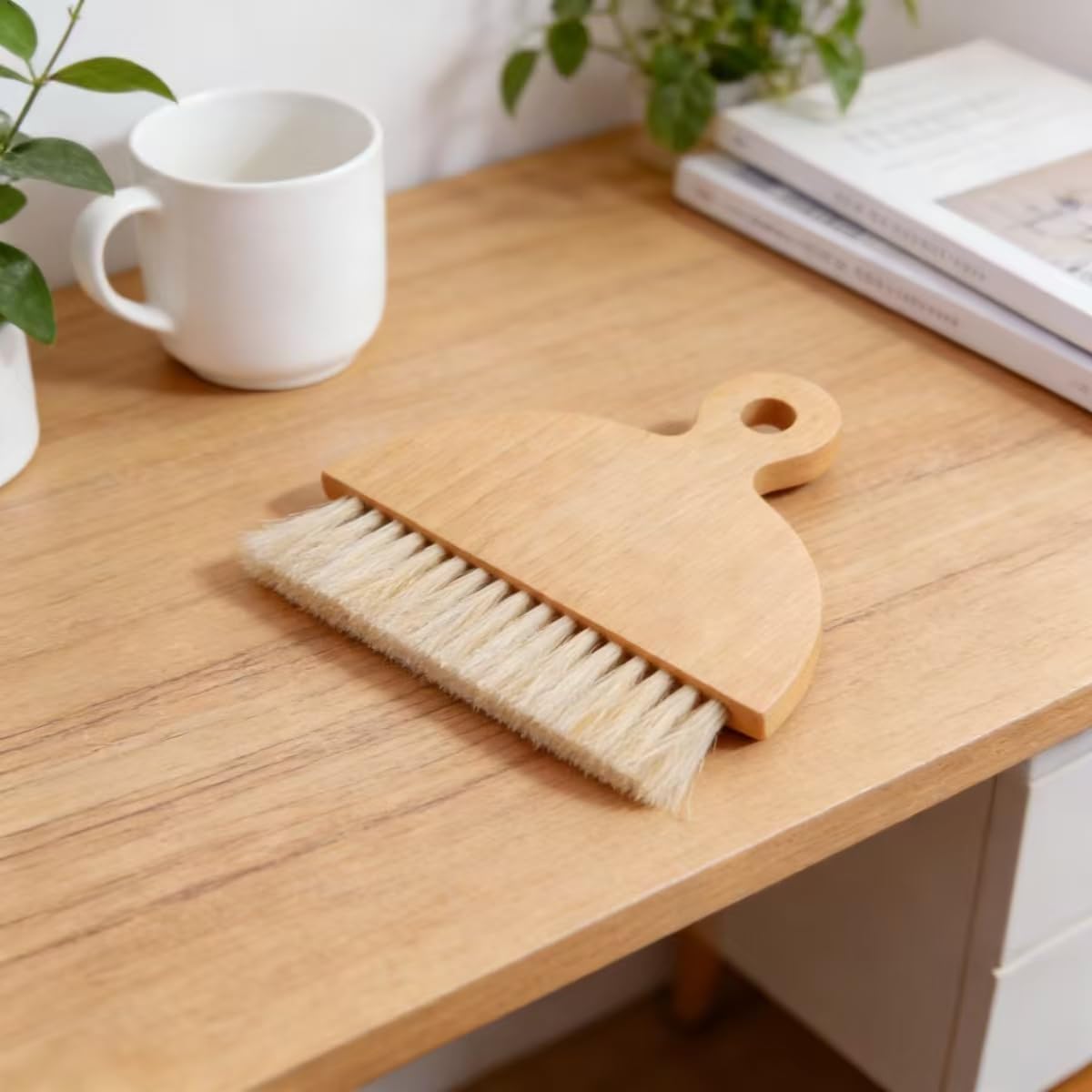 Dustpan and Brush Set Small Broom and Dustpan Set Dust Pan and Brush, Wooden Handheld for Tabletop Crumb Cleaning, Portable Mini