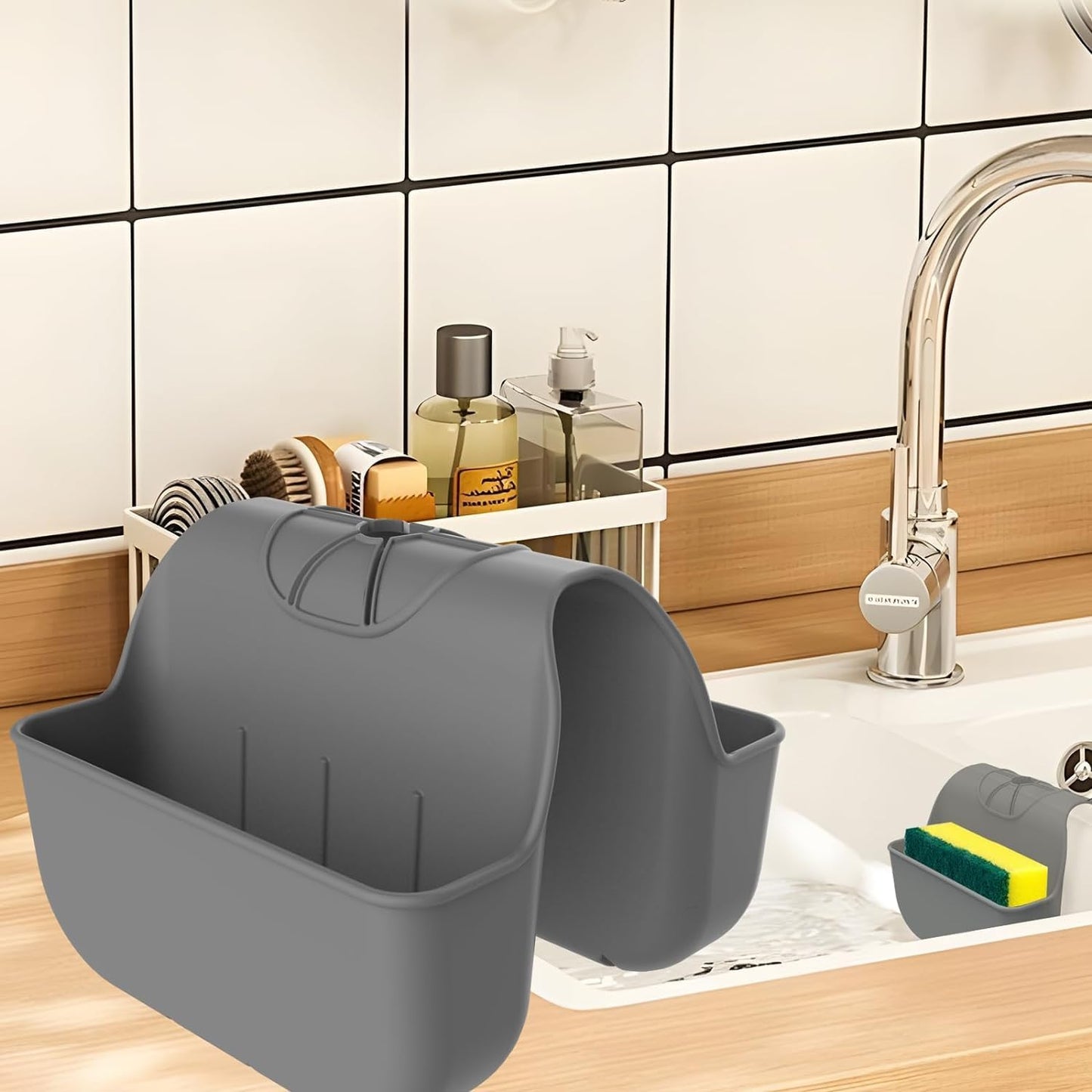 1Pc Sponge Holder for Kitchen Sink, Silicone Saddle Caddy Organizer Rack, Sponges Holder Over Faucet, Hanging Kitchen Sink Organizer Accessories Rack Basket-（Black）