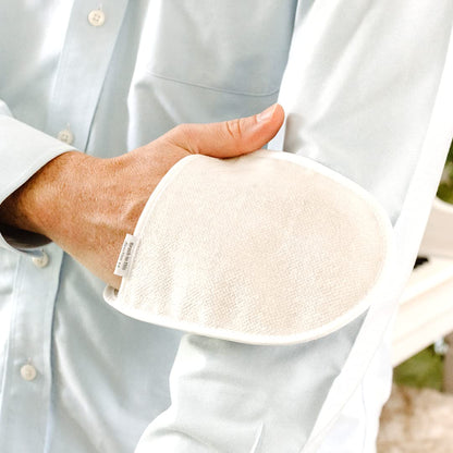Full Circle Loads of Fun Anti-Static & Lint Removing Mitt – Portable Double Sided Recycled Mitt Eliminates Static - Removes Lint and Pet Hair from Clothes & Furniture, White