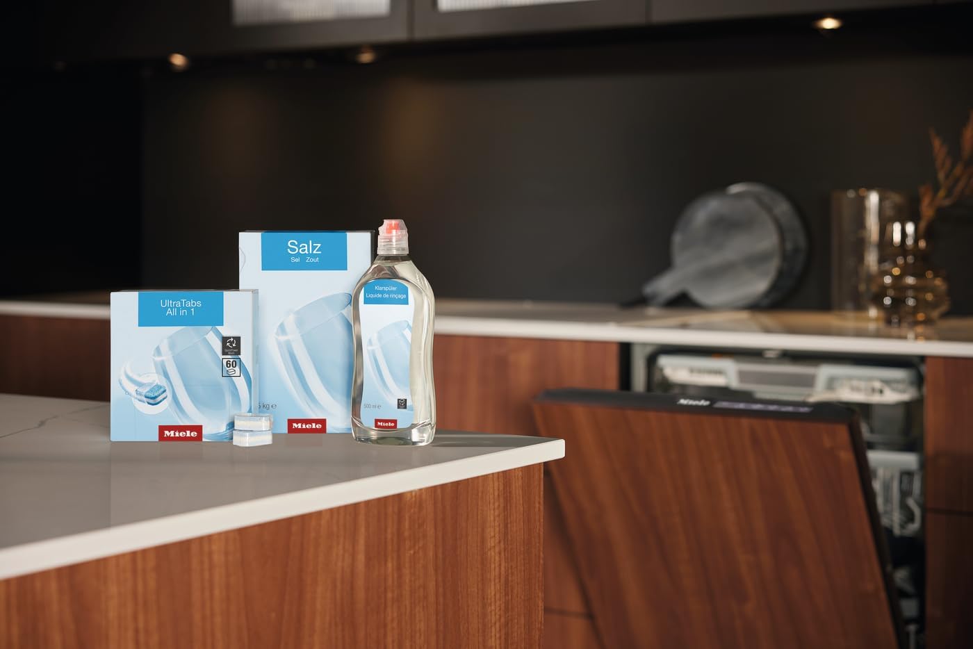 Miele 99997795 UltraTabs All in 1 Dishwasher Set, 60 x UltraTabs Detergent Tablets, 1.5 Kg Salt and 500 ml Rinse Aid for Optimum Wash and Dry