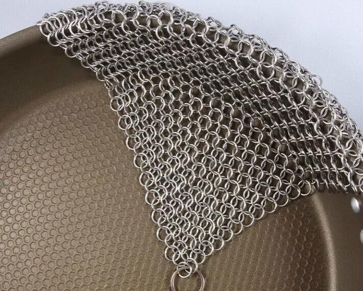 316 Stainless Steel Cast Iron Scrubber - 7 x 7 Inches Cleaner Chainmail Dish Scouring Pad for Dishwasher Cleaning - Chainmail Scrubber for cast Iron Pans Dutch Ovens Grills