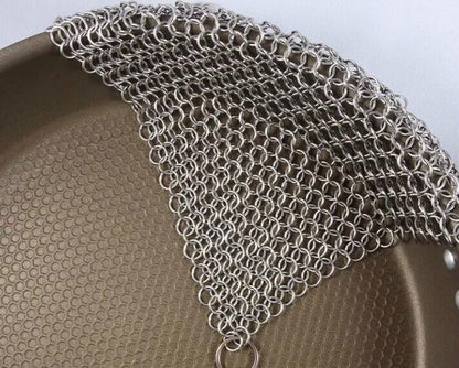 316 Stainless Steel Cast Iron Scrubber - 7 x 7 Inches Cleaner Chainmail Dish Scouring Pad for Dishwasher Cleaning - Chainmail Scrubber for cast Iron Pans Dutch Ovens Grills