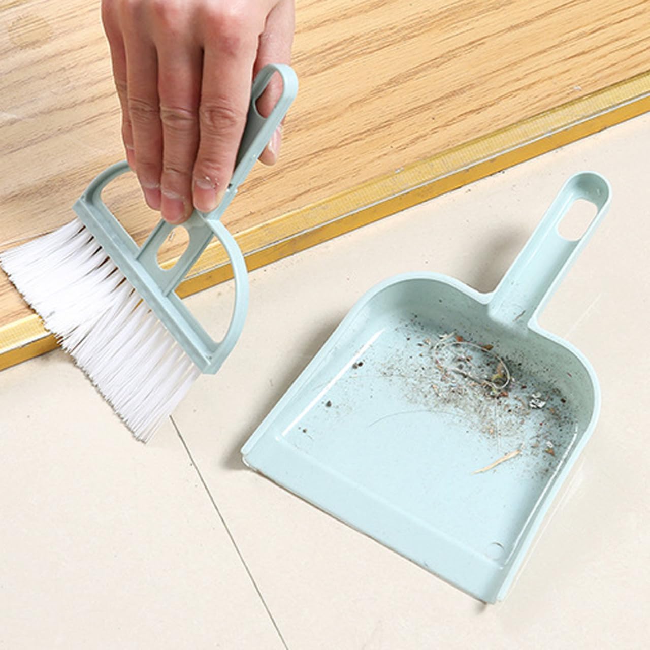 6Set Small Dustpan and Brush Set Small Cleaning Brush Portable Hand Broom for Office Kitchen Table Desk Keyboard Cars and Pet Nest Floor Cleaning Supplies