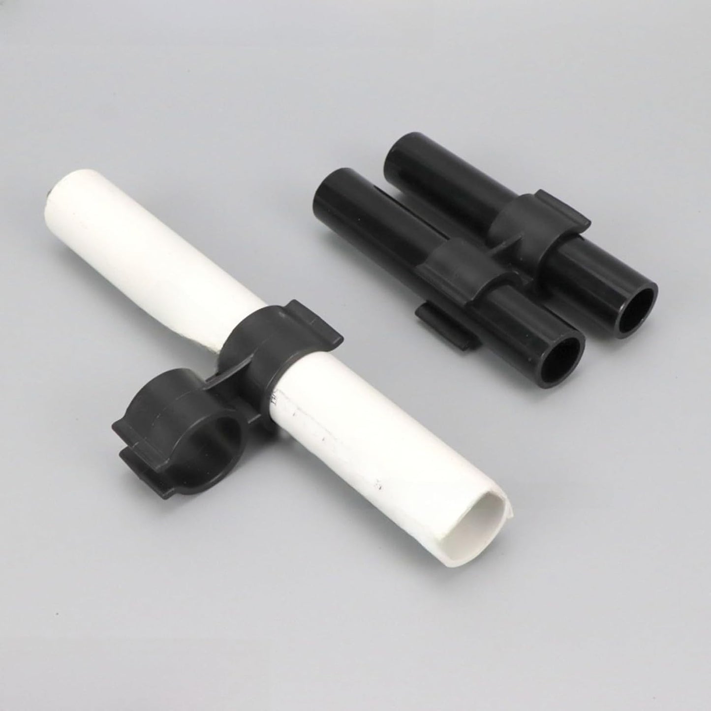 6Pcs Double Pipe Clamp Connectors for Broom and Dustpan,Plastic Shelf Pole Fastener Clips,Fits 18-20mm Diameter Pipes,Ideal for Warehouse,Supermarket,and Home Organization