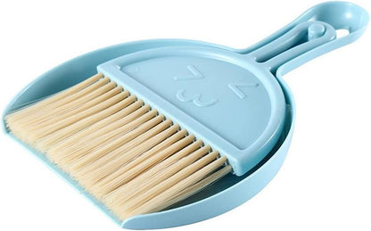 Small Broom and Dustpan Set for Home, Mini Clean Brush with Dust Pans Cute Hand Broom Brush Dust Pan with Hanger Hole, Small Cleaning Brush Set for Desktop Computer Table Keyboard (green-1pc)