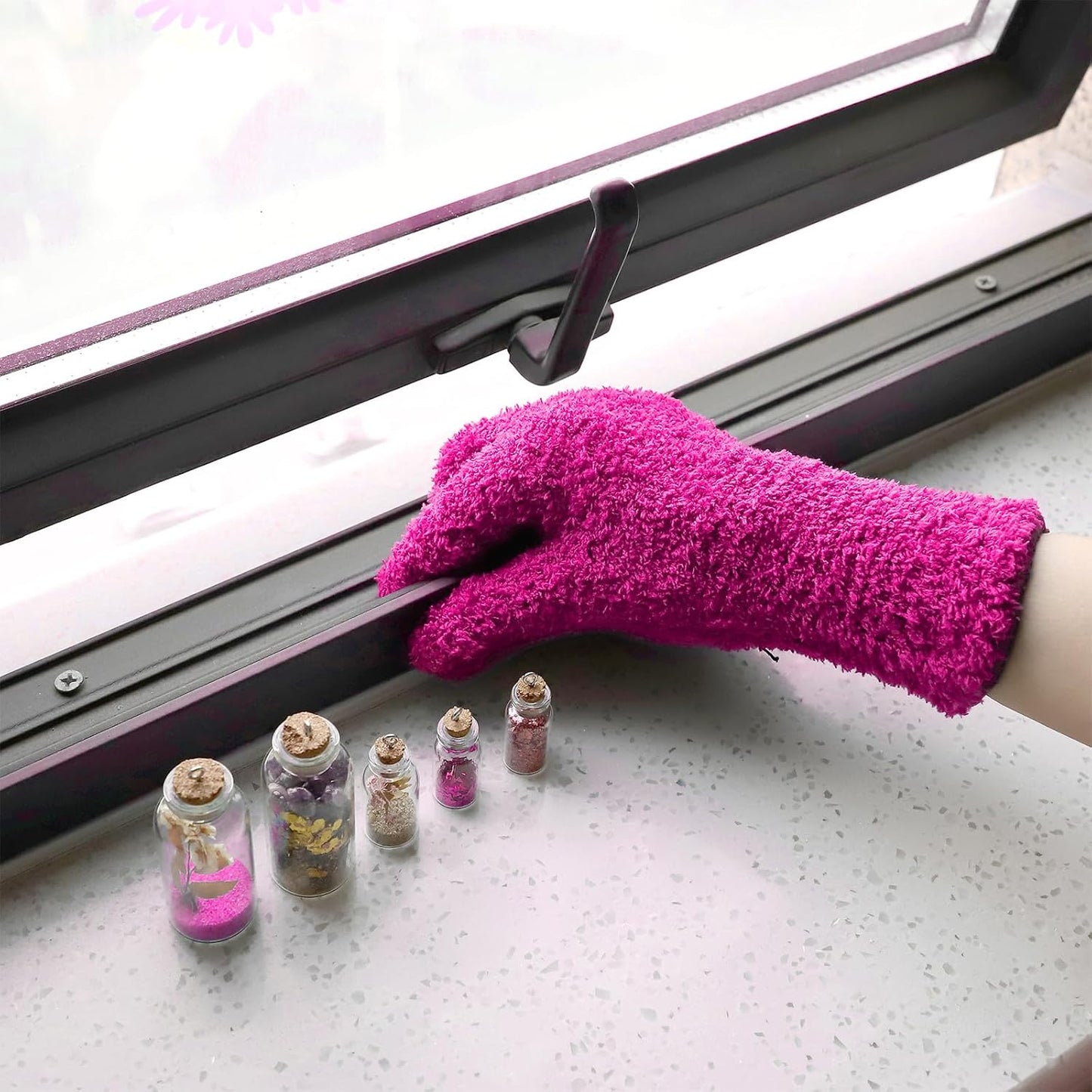 Patelai 2 Pairs Microfiber Gloves for plants Dusting Cleaning Glove Mittens House Cars Blinds Dusting(Blue, Grass Green,Large)