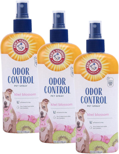 Arm & Hammer for Pets Super Deodorizing Dog Spray with Baking Soda for Odor Control, Freshens Coat Between Baths, pH Balanced Formula for Dogs, 8 Fl Oz - 2 Pack