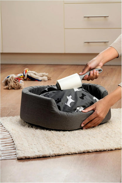 Scotch-Brite Pet Hair Pickup Extra Sticky Lint Roller, Designed for Removing Fur + Fluff on Couches, Clothes, Dog and Cat Beds, & More, 4 Pack, 192 Easy-Tear Adhesive Sheets Total