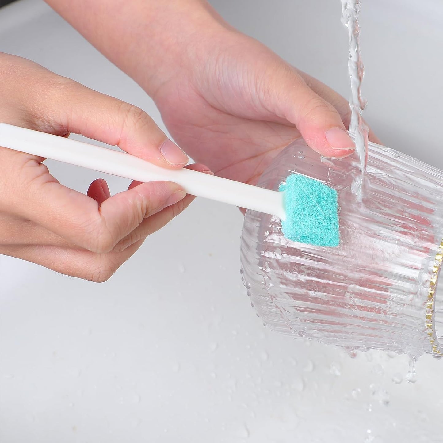 8 Pcs Small Household Cleaning Brushes, Small Cleaning Brush Tight Spaces Deep Detail Crevice Cleanings Tool Set 8 in 1 Detail Tiny Scrub Cleaner Brush for Holes Corner Space Keyboard Bottle Tile