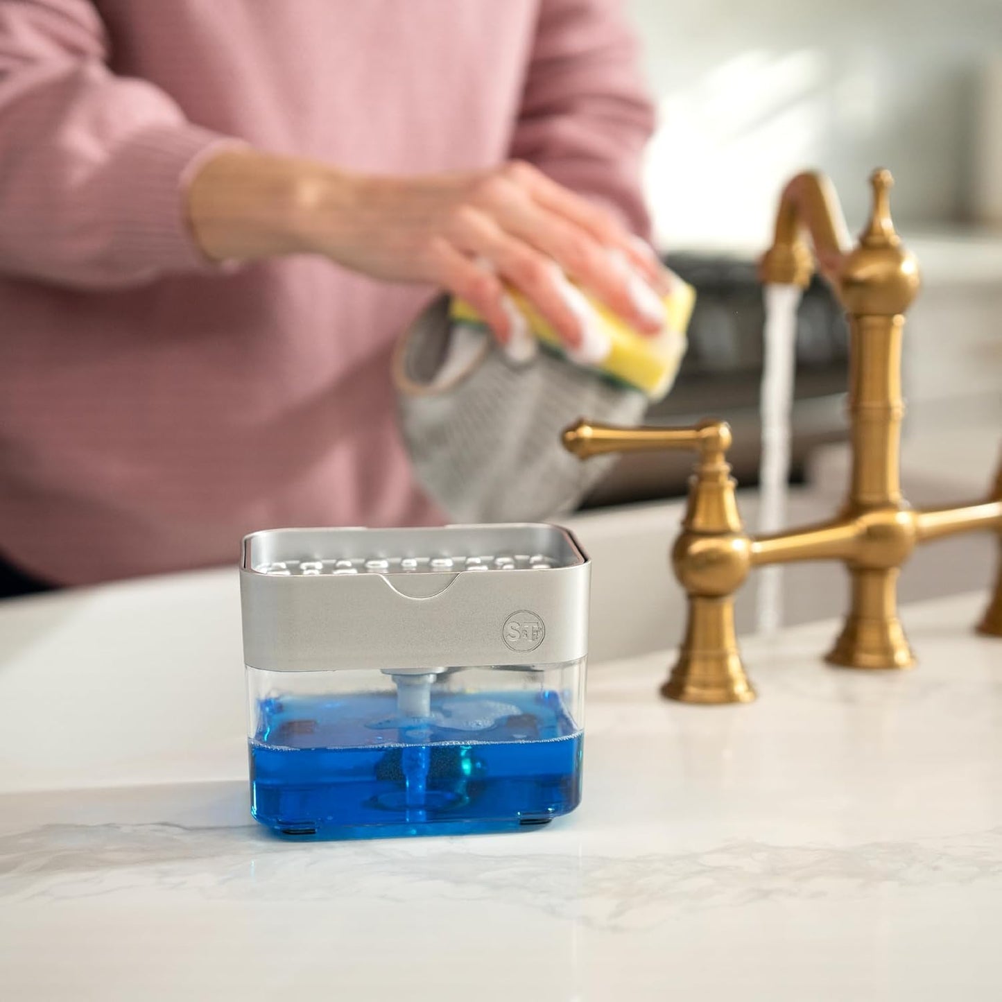 S&T INC. Dish Soap Dispenser and Sponge Holder for Kitchen Sink, Sponge Included, 13 Ounces, Metallic Silver