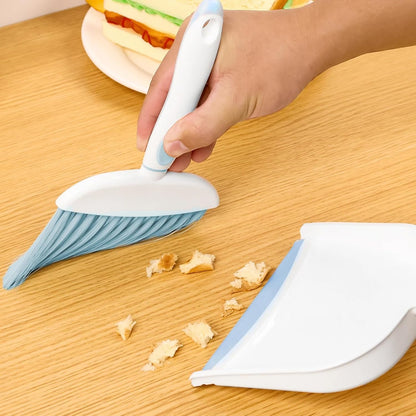 Dust pan, Mini Dustpan and Brush Set, Small Broom and Dustpan Set, Small Hand Broom and dust pan Set, Whisk Broom, Dust pan and Brush for Desk, Table, Home, Kitchen (Light Green 2pcs)