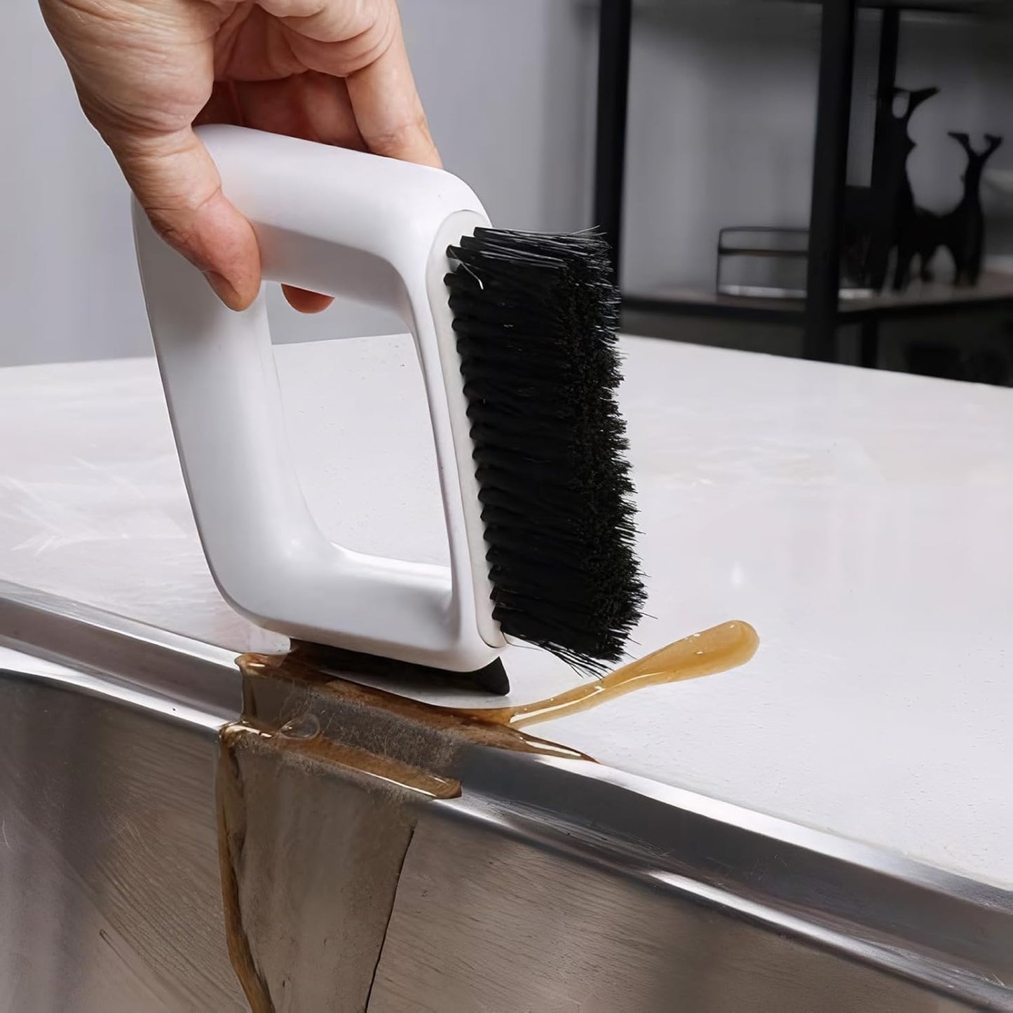 Mini Dustpan and Brush Wisp Broom and Dustpan Portable Handheld for Keyboard Bedroom Bathroom Kitchen Counter Camping Tent BBQ Table Pet(1 Set)