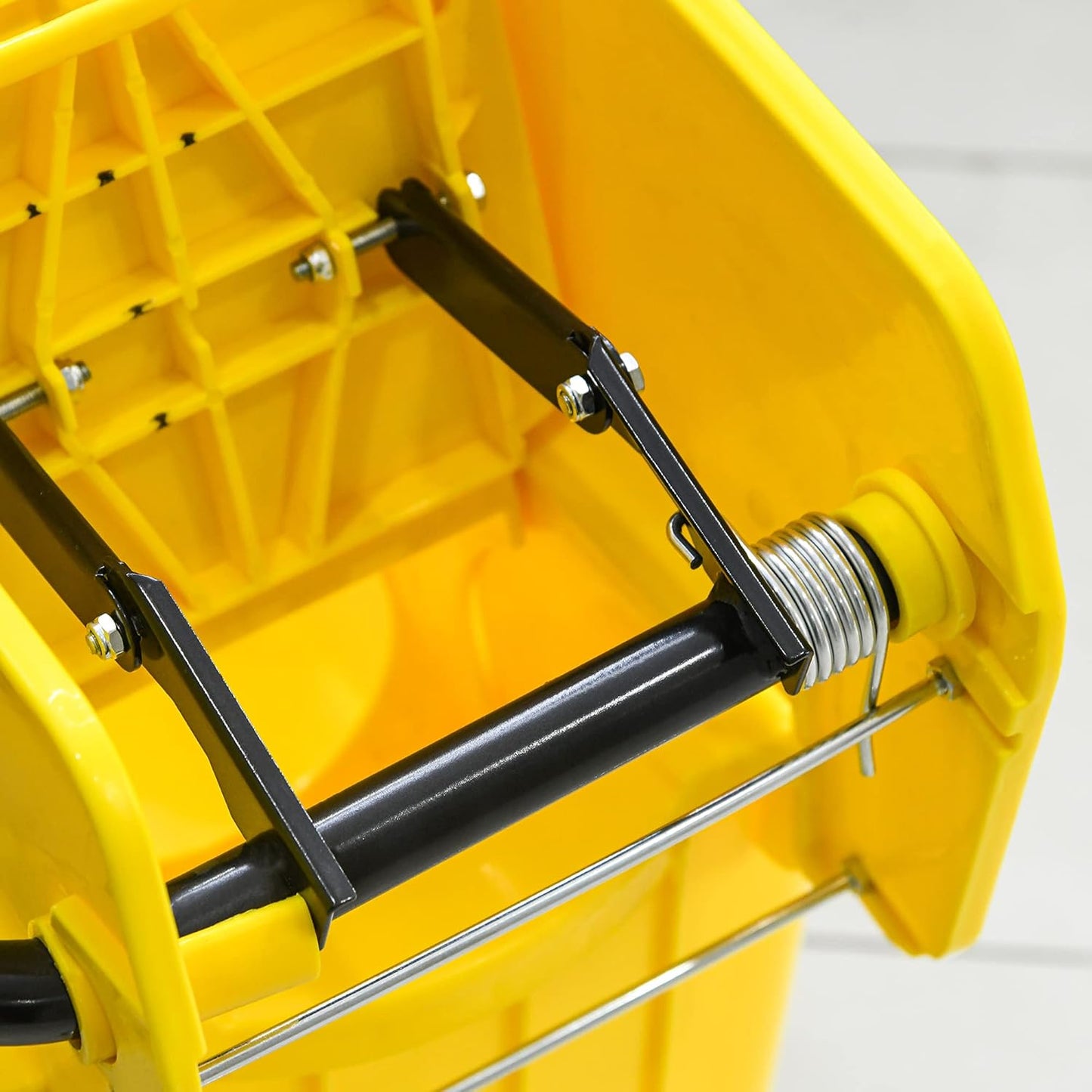 HOMCOM Mop Bucket Cart with 34 Quart Capacity, Side Press Wringer and Metal Handle, Yellow