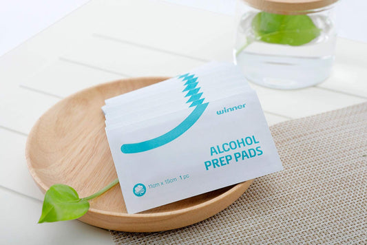 Winner Alcohol Wipes Individually Wrapped, 6" x 4" Large Prep Pads with 70% Isopropyl Alcohol, Essential for First Aid, Home and Laboratories, 4-Ply, 200 Count