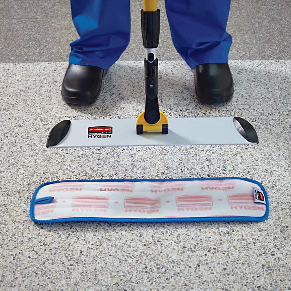 Rubbermaid Commercial Products HYGEN Pulse Single Sided Microfiber Spray Mop Kit for Hardwood/Tile/Laminated Floors Yellow Perfect for Kitchen/Lobby/Bathroom Cleaning