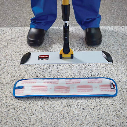 Rubbermaid Commercial Products HYGEN Pulse Single Sided Microfiber Spray Mop Kit for Hardwood/Tile/Laminated Floors Yellow Perfect for Kitchen/Lobby/Bathroom Cleaning