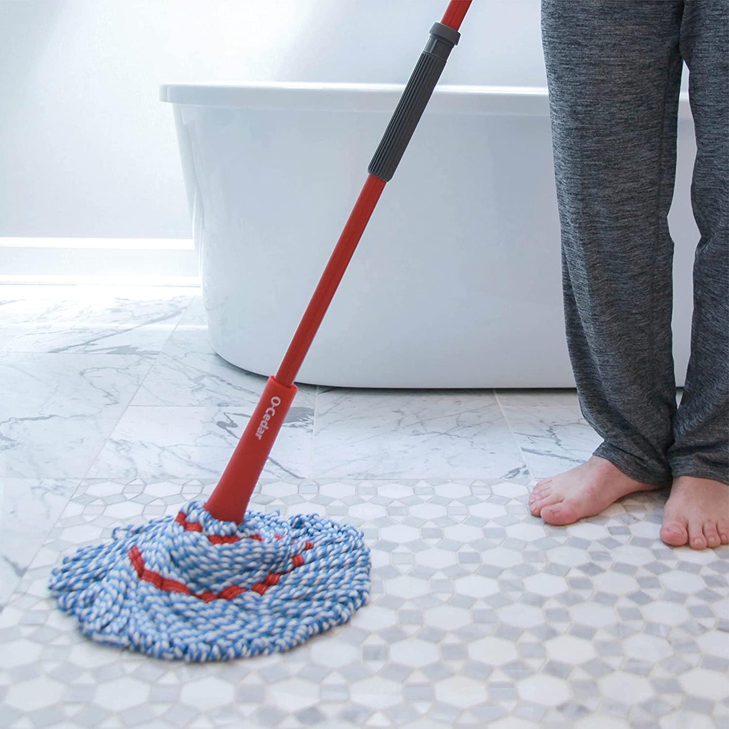 O-Cedar Genuine MicroTwist MAX Twist Mop Head Replacement | Machine Washable | Reusable | Microfiber Refill | Removes 99% of Bacteria