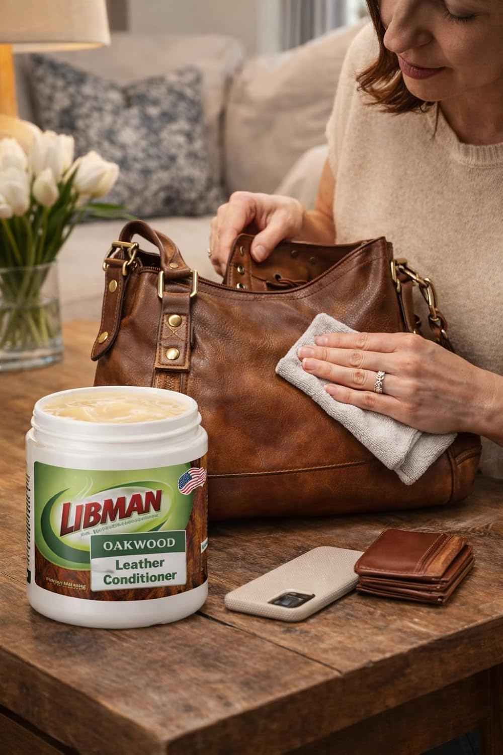 Tribello Libman Oakwood Leather Conditioner 16 oz – Hydrates & Conditions Leather – Helps Repel Moisture & Stains – For Saddles, Tack, Boots, Shoes, Furniture & Auto Interiors – Made in USA
