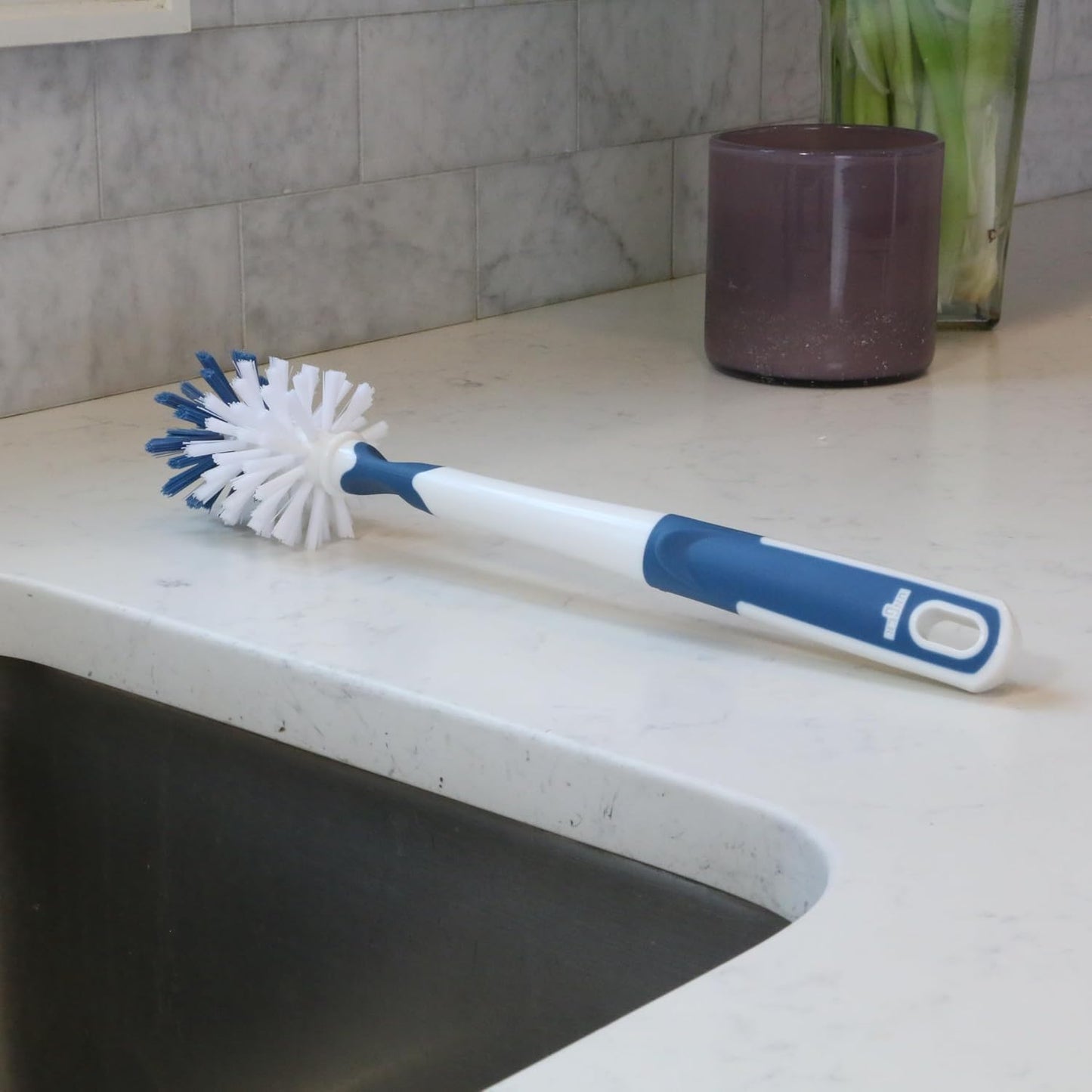 Unger Sink and Dish Scrub Brush, Kitchen Washing Scrubber for Hard-to-Reach Corners, Small Cleaning Supplies, Non-Scratch Bristles, Glassware, Pots, Pans, Tumblers, Drains, and Disposals