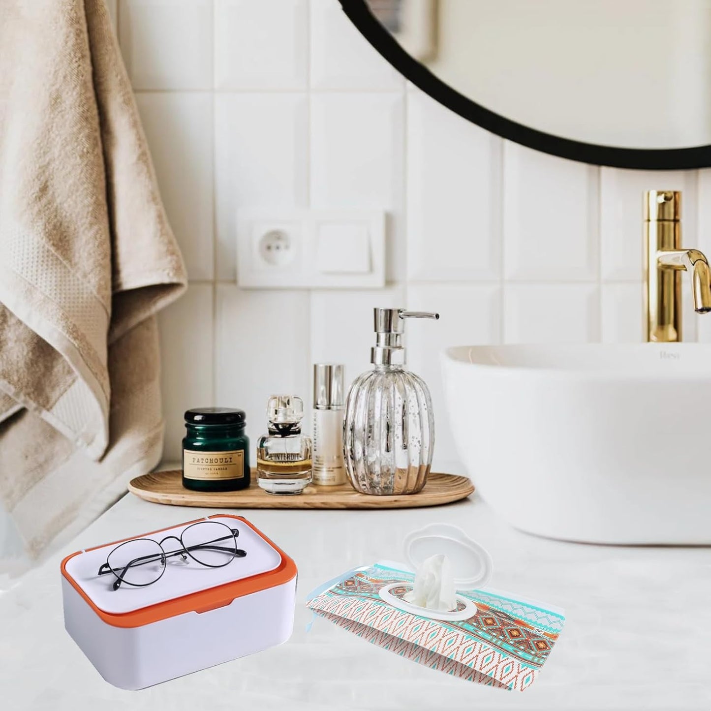 Wipe Dispenser White,Reusable Flushable Wipe Holder Set with 2Pcs Refillable Portable Wipe Bag for Baby Adult Bathroom,Wipe Container with Lids Keeps Wipes Fresh,Baby Shower New Mom Gifts