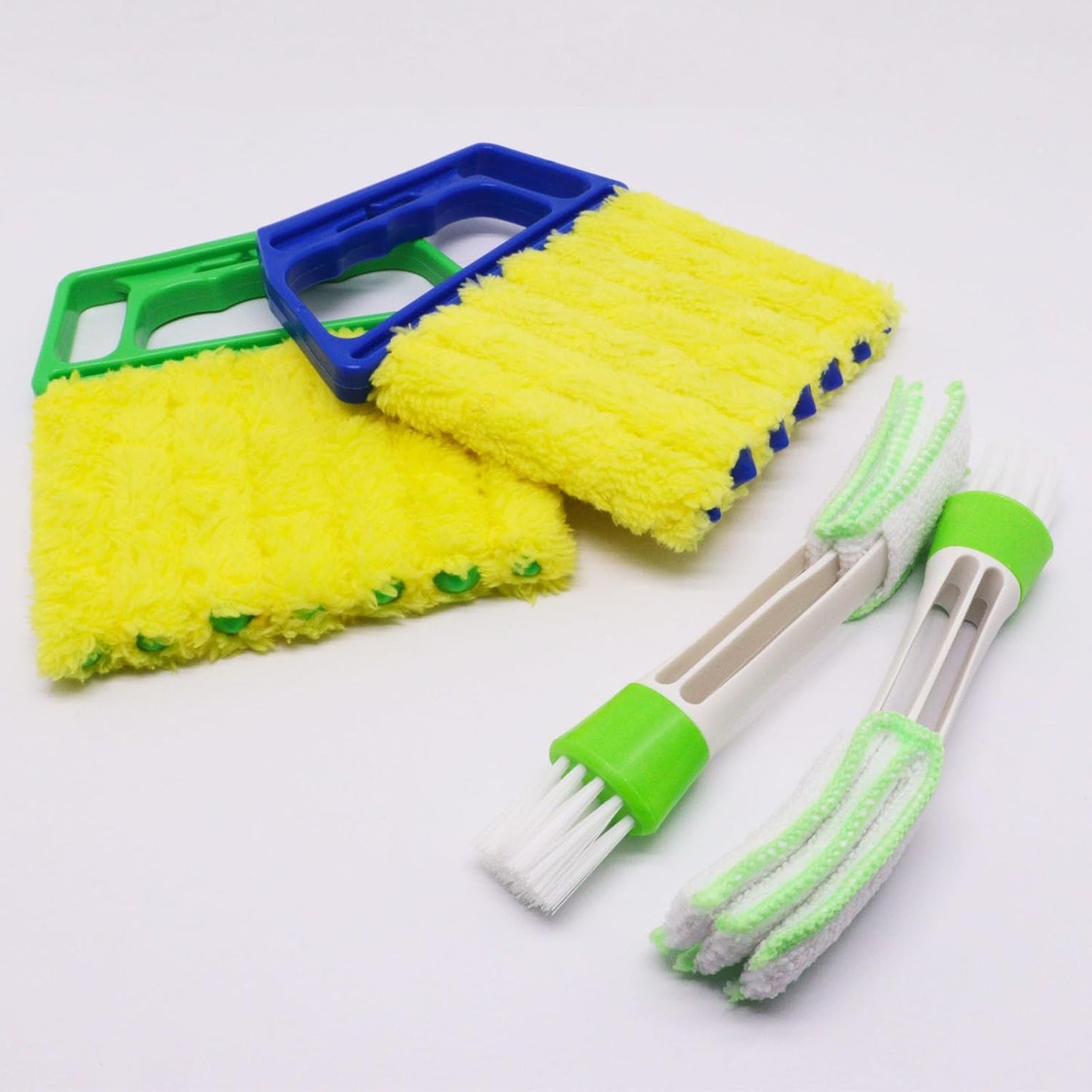 4pcs Blind Cleaner Duster Tool, Blind Duster for Vinyl Blinds Window Venetian 7 Finger Dusting Cleaner Brush for Window, Air Conditione Dust Dirt (Blue & Green)