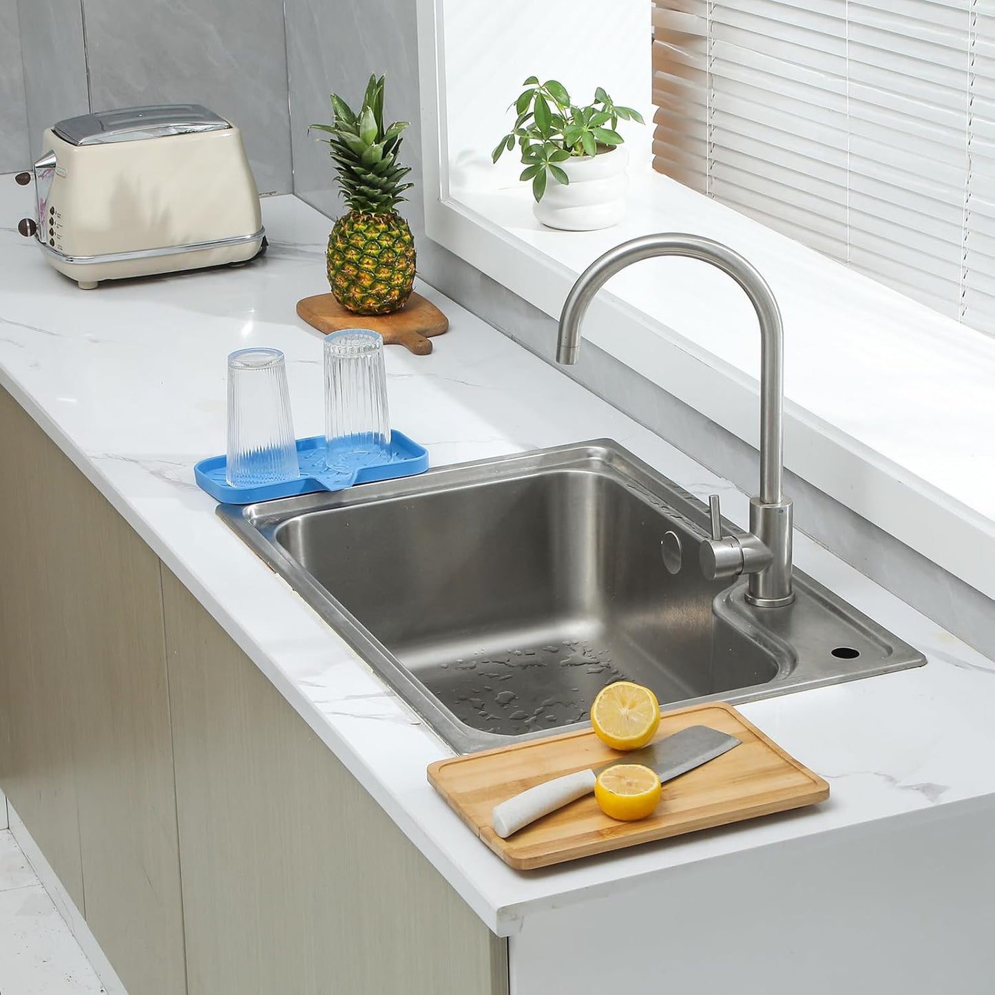 MicoYang Silicone Bathroom Soap Dishes with Drain Spout-Bathroom and Kitchen Sink Organizer,Sponge Holder,Dish Soap Tray,Perfect for Dispenser,Scrubber,Bottle,Cup on Sink or Counter-Black 4.9"×3.2"