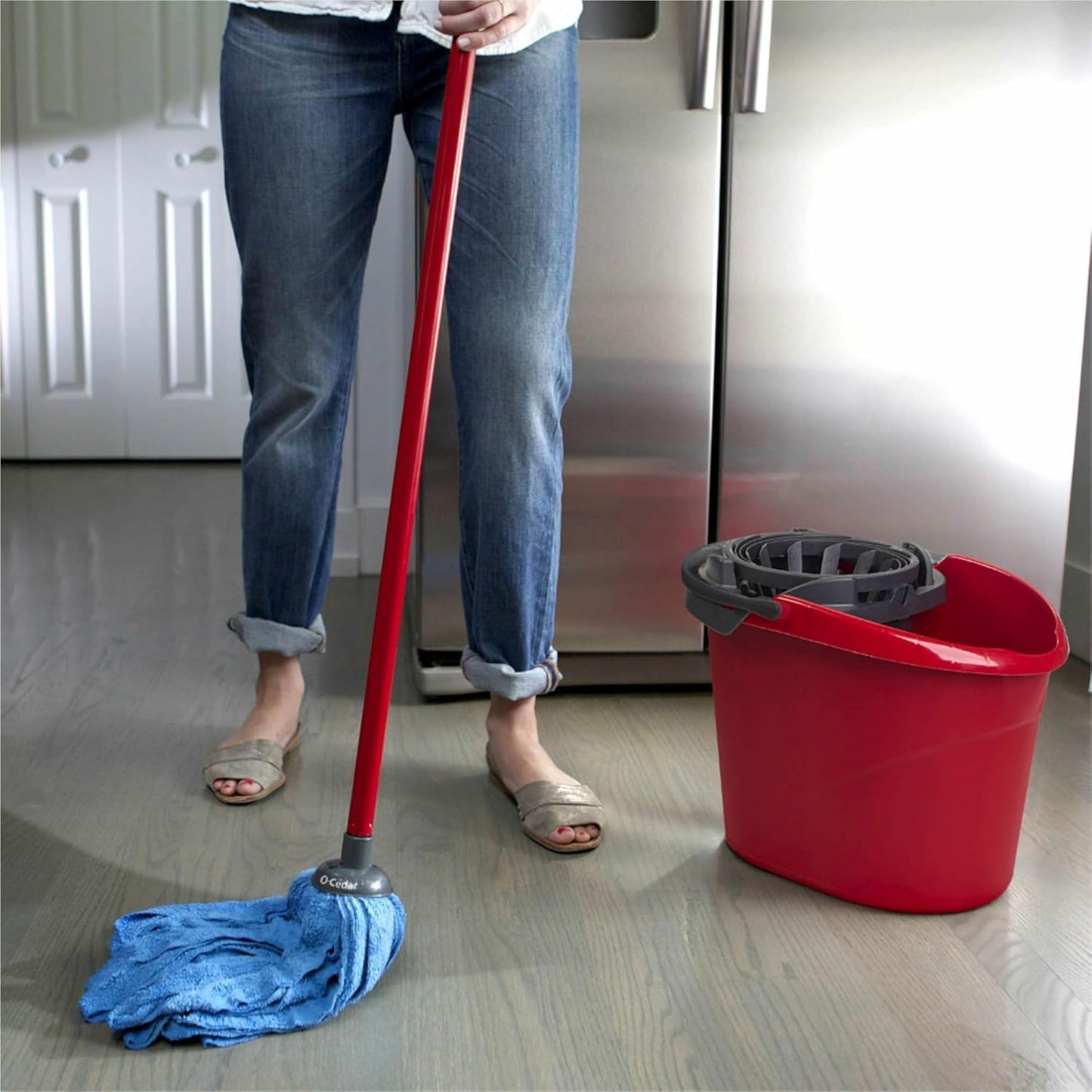 O-Cedar QuickWring 2.5 Gal Bucket, Red, 1 Each