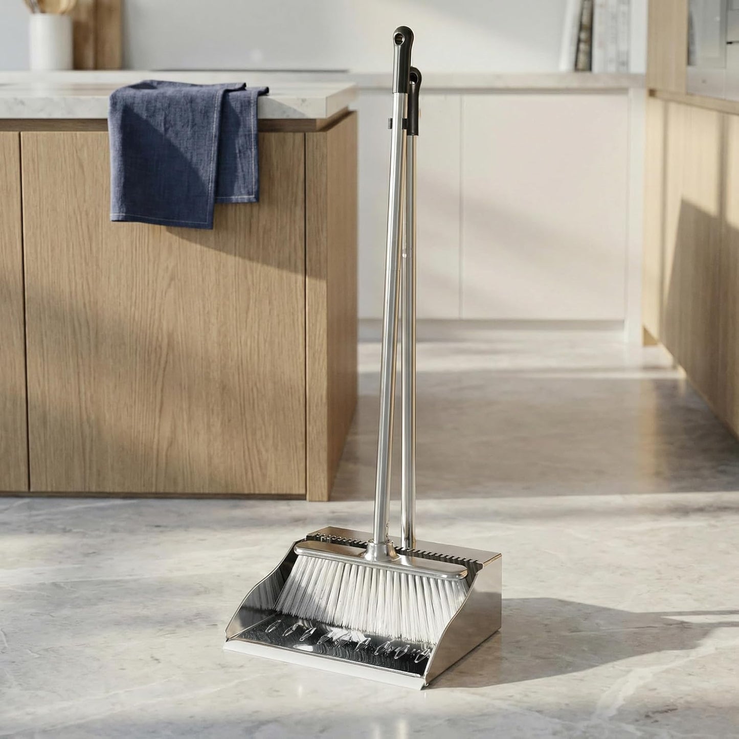 Indoor Soft Bristles Broom and Dustpan Angle Sweeping Dustpan and Broom with Long Handle for Kitchen Hardwood Floor Cleaning (Broom and Dustpan)