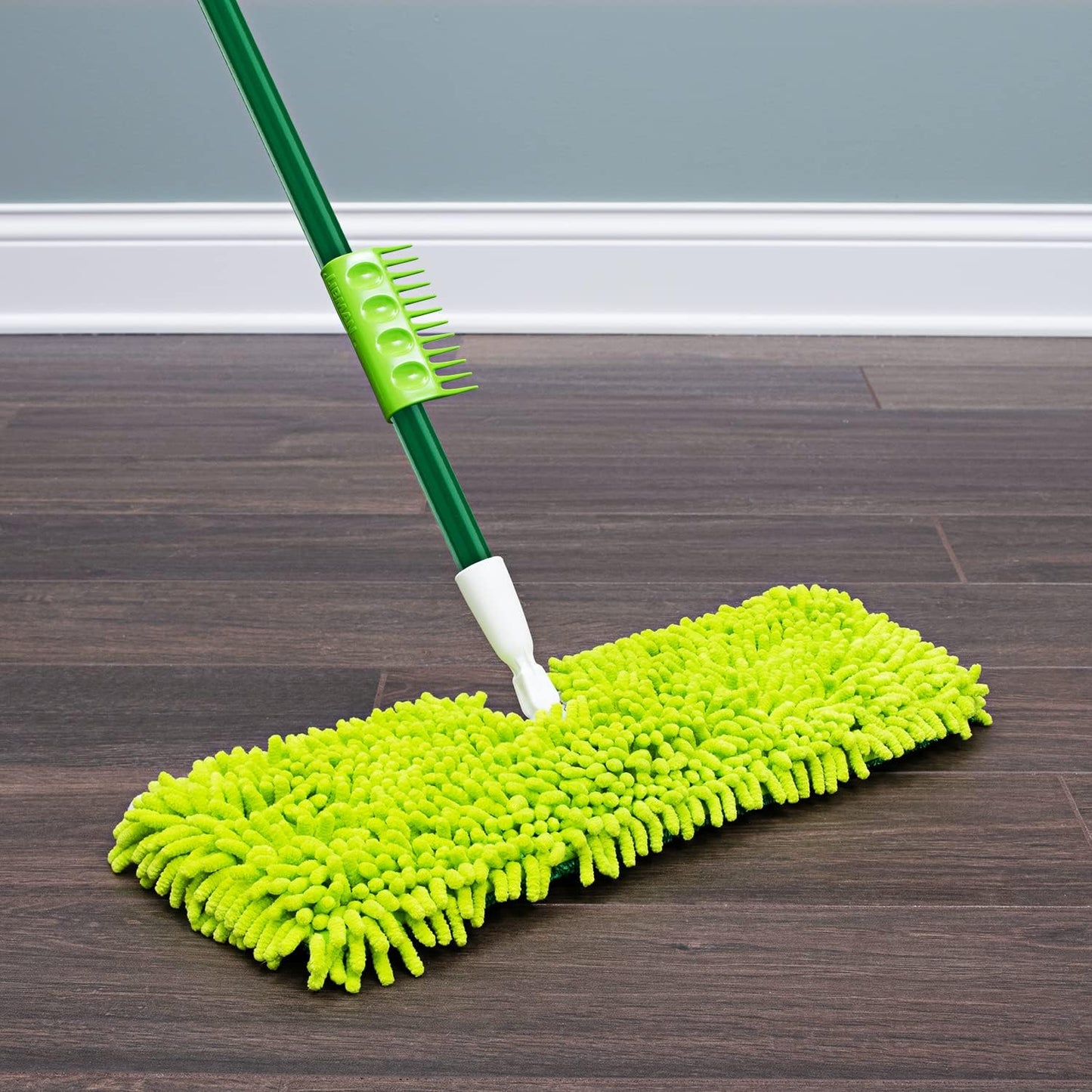 Libman 18" 2-Sided Microfiber Dust Mop, Double Sided Dry Wet Mops for Floor Cleaning, Hardwood, Laminate, Tile Cleaner, 360 Degree Swivel Head, 49” Long Handle