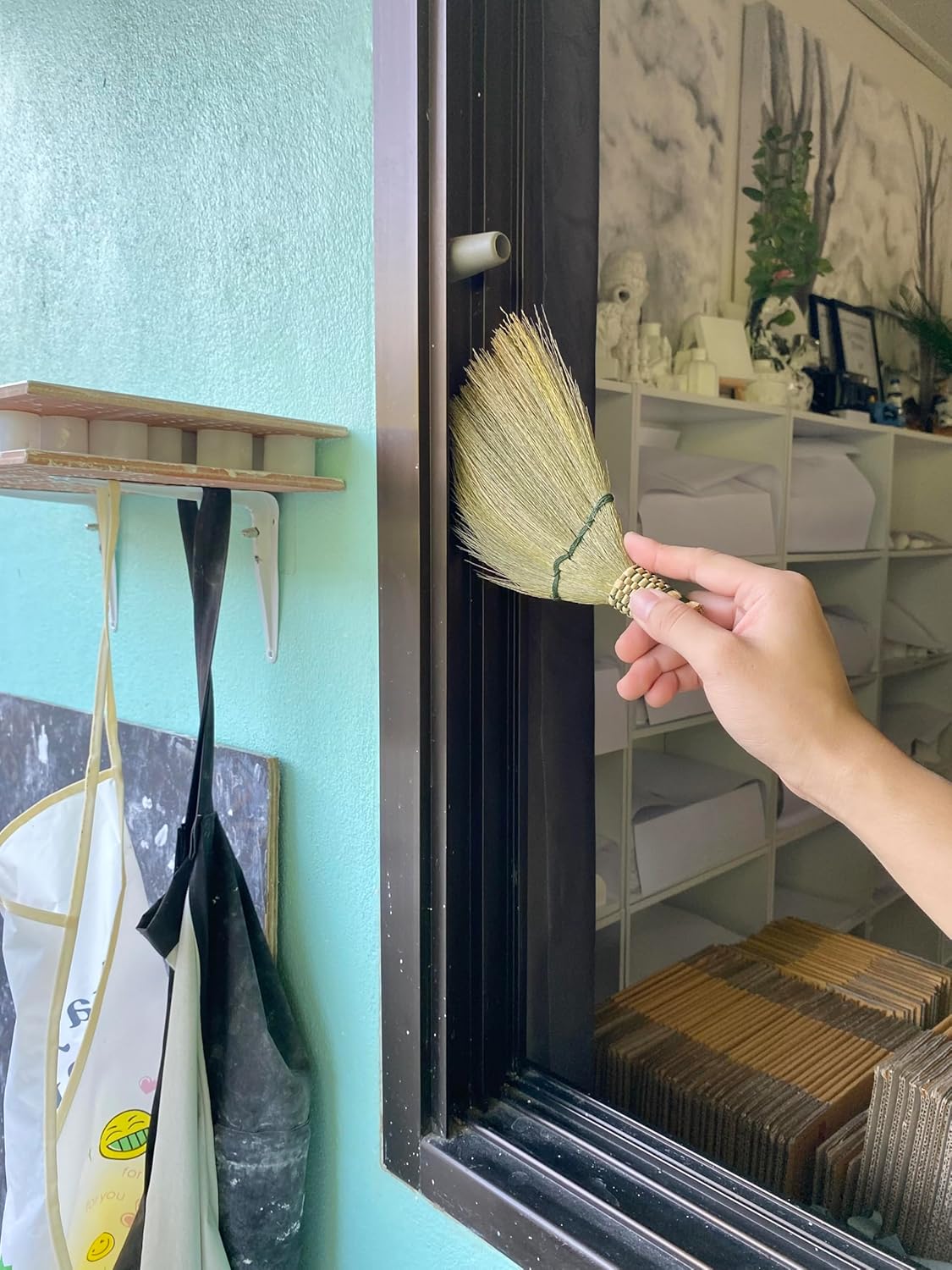 Small Corn Wisk Brush Broom 11 Inch Blue, Red Flagged Indoor Heavy Duty Multi Surface Hard & Soft Floor 100% Handmade(Blue), AW038-AW0038, length 11 Inch, wide 4.5 inch,