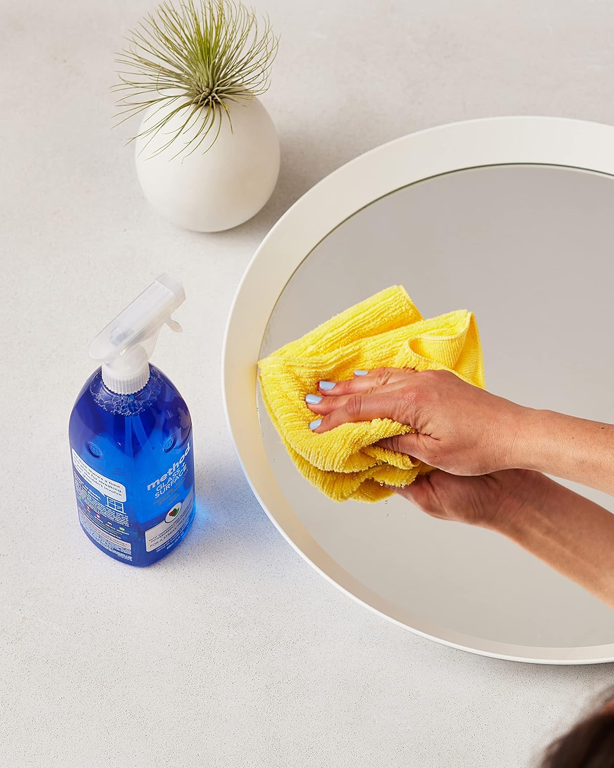 Method Glass Cleaner Spray, Mint, Ammonia Free Solution, Mirror & Window Cleaner - Great for Indoor & Outdoor Glass Surfaces, 28 oz Spray Bottles (Pack of 8)