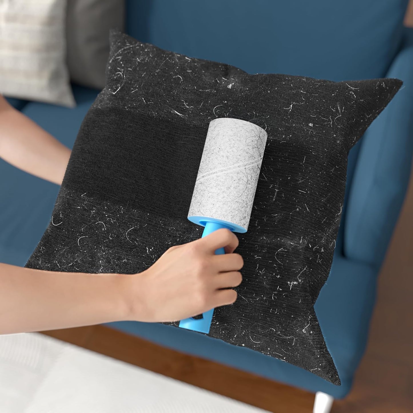 Large Lint Rollers for Carpet, 9.45'' Sticky Rollers for Floor with 360 Sheets, Extendable Long Handle Sticky Mop for Cleaning Couch, Curtains, Cars, Clothing, and Pet Hair