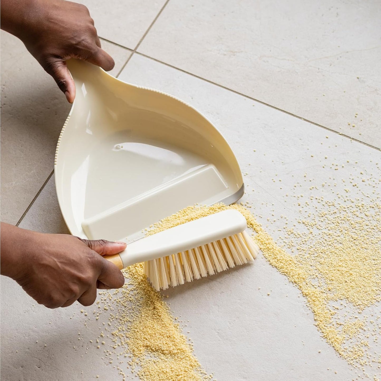 Full Circle Daily Sweep Dustpan & Brush Set with Rubber Edge, Built-in Lint Comb, Bamboo Handle, 50% Post-Consumer Recycled Plastic,Compact & Countertop-Worthy Design,Plastic-Free Packaging