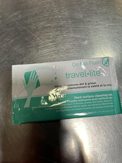 LA Fresh Travel Lite Pre-Moistened Shoe Shine Wipes Pack of 50 Individually Wrapped Streak-Free Cleaning Wipes Perfect For Use On Leather Convenient Size For On The Go