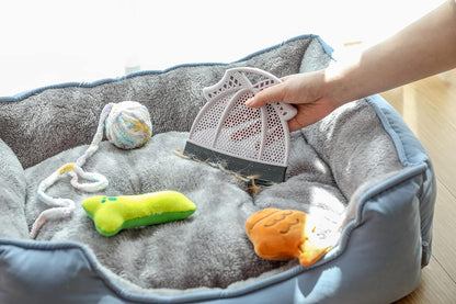 Broombi Pet Hair Remover, Cleans Lint, Dust, Human Hair - Reusable Silicone Blade Removes Dog and Cat Hair, Animal Fur - for Furniture, Rugs, Fabric, Clothes, Pillows, Bedding, Car Seats White