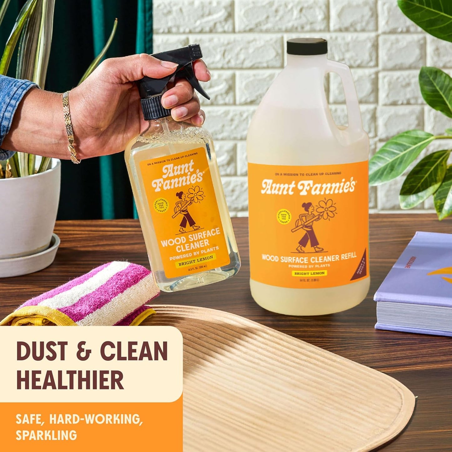Aunt Fannie's All Purpose Wood Spray Cleaner, No-Wax Formula, Perfect for Wood Tables, Walls, Counters & Shelves, 16.9 Ounces, Lemon Scent (Pack of 1)
