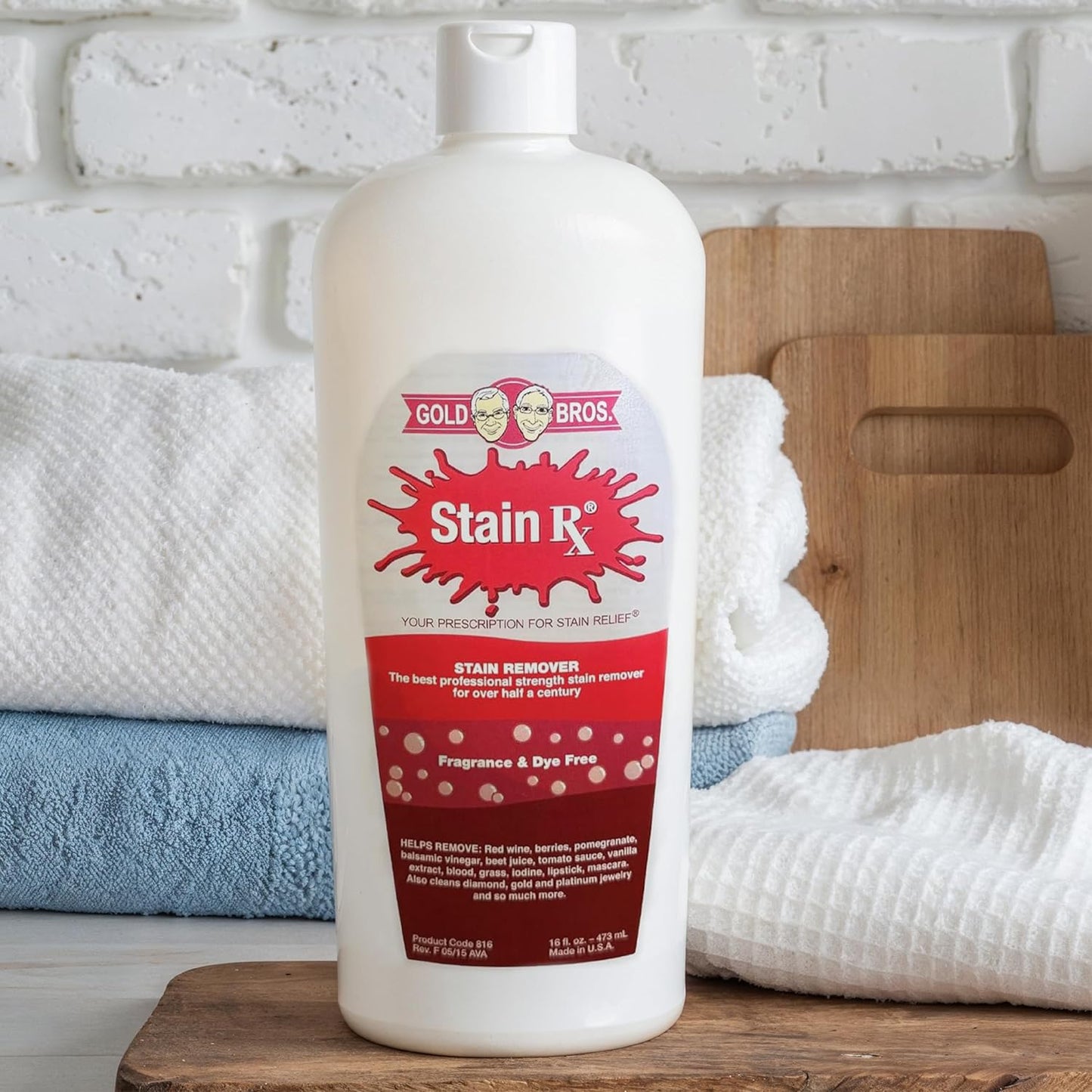 Stain Remover, Effectively Eliminates Stains from Wine, Berries & Blood on Fabrics, Carpets, Upholstery & Jewelry, Dye-Free, Free from Bleach, Peroxides & Phosphates, Made in USA, 10 oz