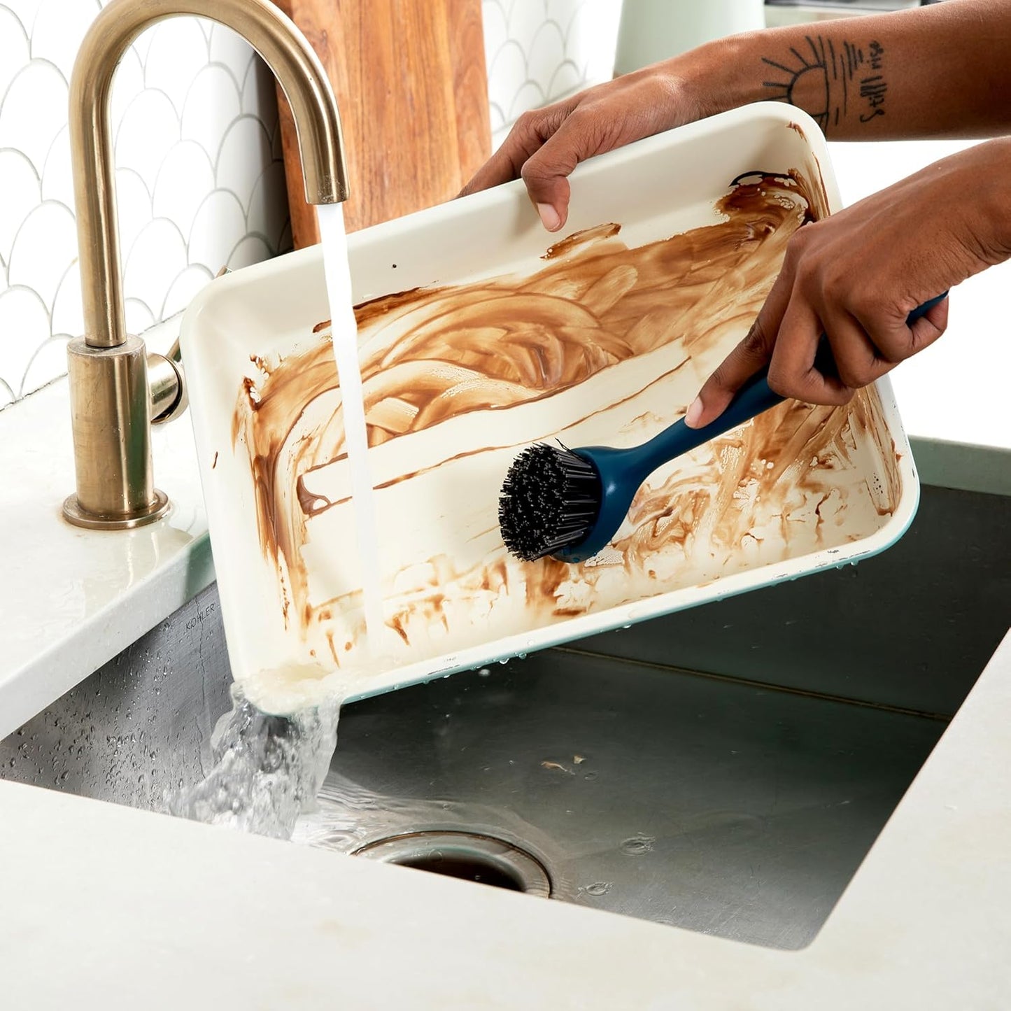 Full Circle Clean Ocean Small Grout Brush, Tough Bristles, Cleans Crevices, Sustainably Made 100% From Recycled Ghost Fishing Nets, Safe for Nonstick