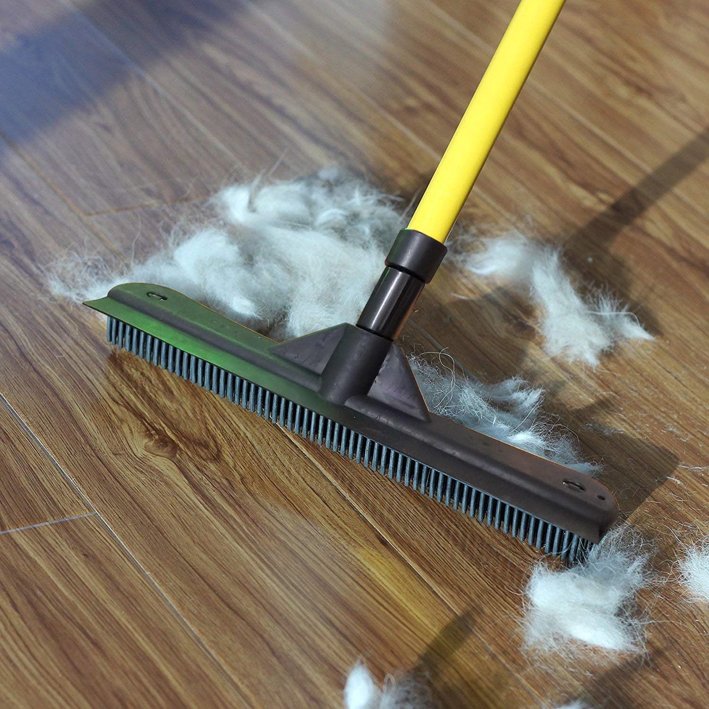 Pet Hair Remover Broom, Multifunctional Magic Broom, Rubber Broom Pet Hair Remover, Heavy Duty Pets Hairs Remove, Pets Hairs Removal Brooms for Carpets/Mats/Couch, Retractable (Black)