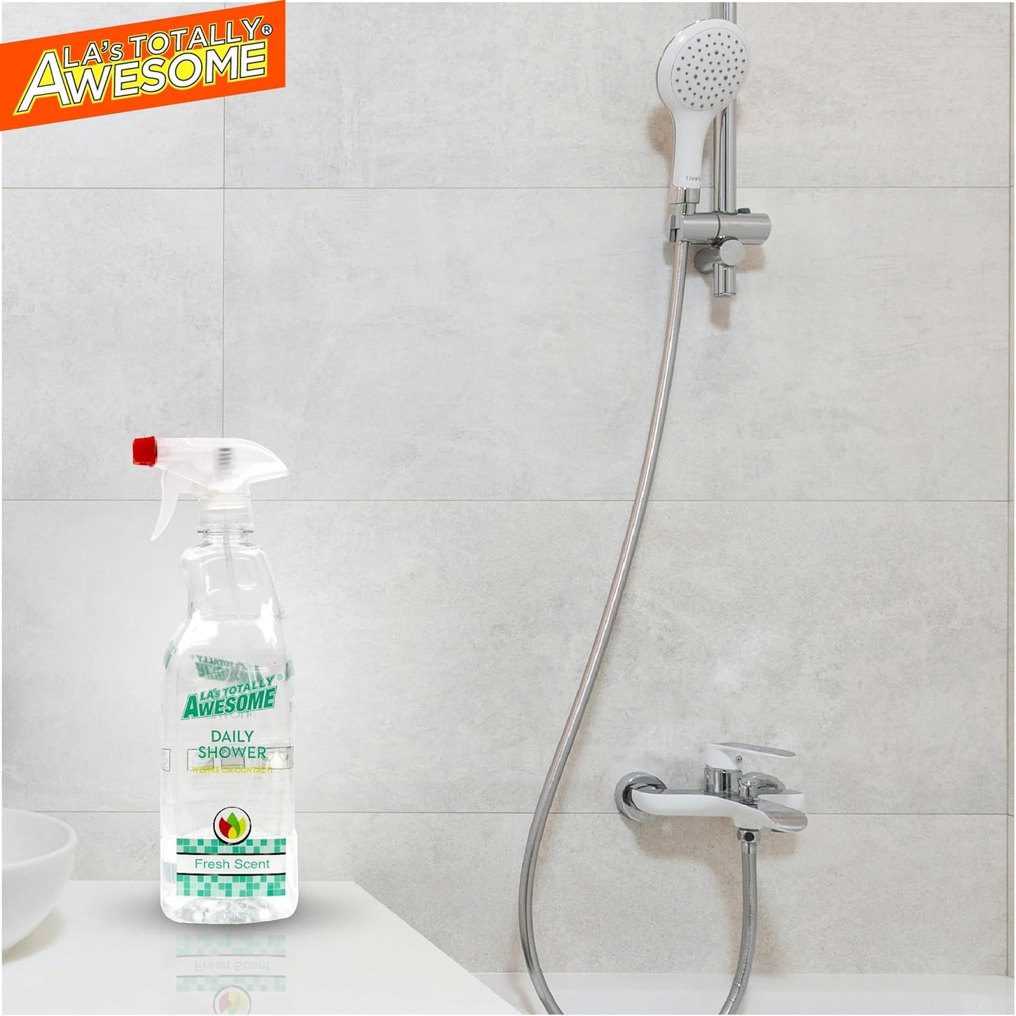 La's Totally Awesome Daily Shower Cleaner Spray, For Showers, Tubs and more, Plant-Derived Formula, 32 Fl Oz (Pack of 3)