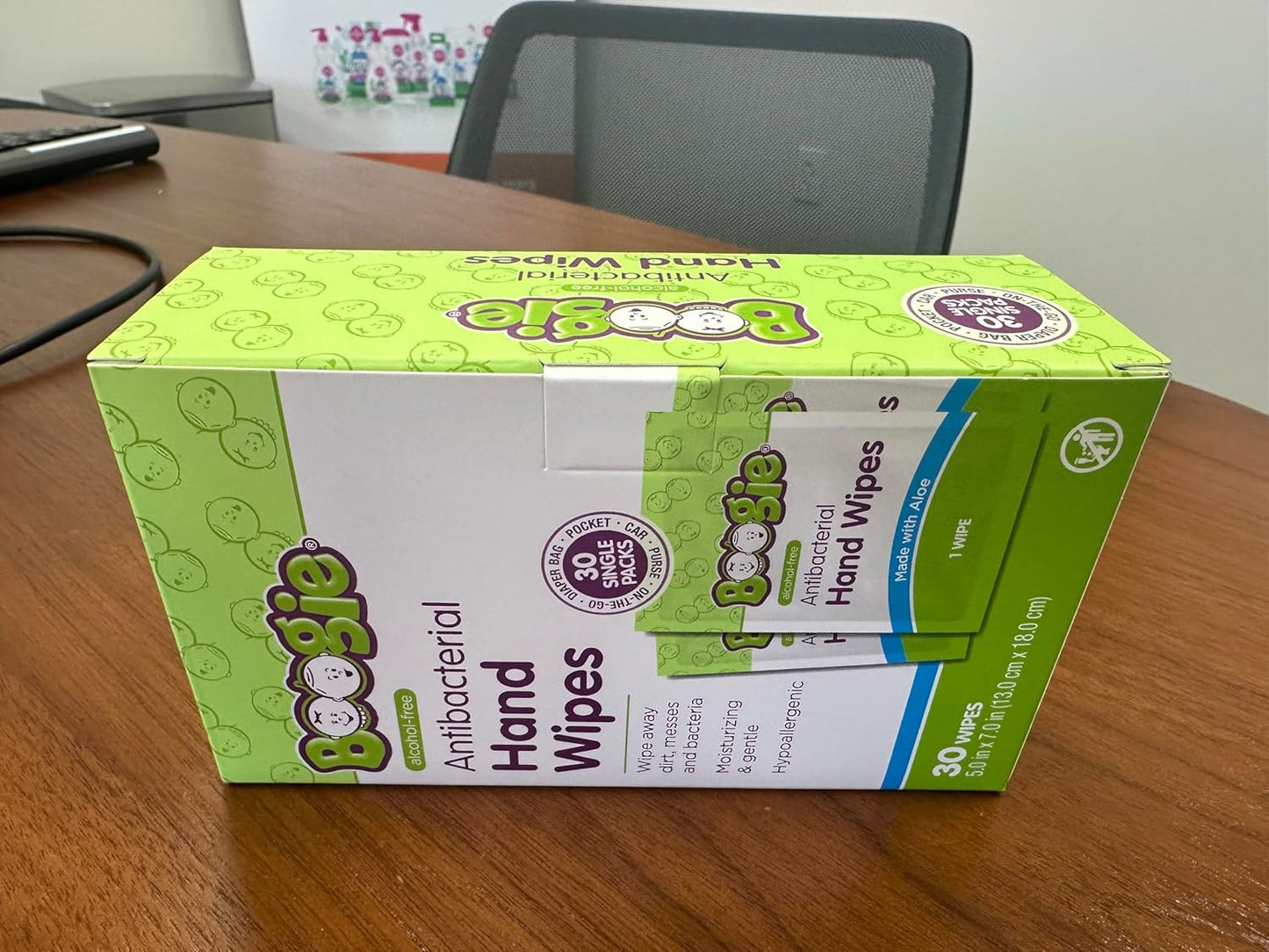 Boogie Antibacterial Hand Wipes by Boogie, Alcohol Free, Hypoallergenic and Moisturizing Aloe, for Kids and Adults -100 Total Wipes (5 Packs of 20)