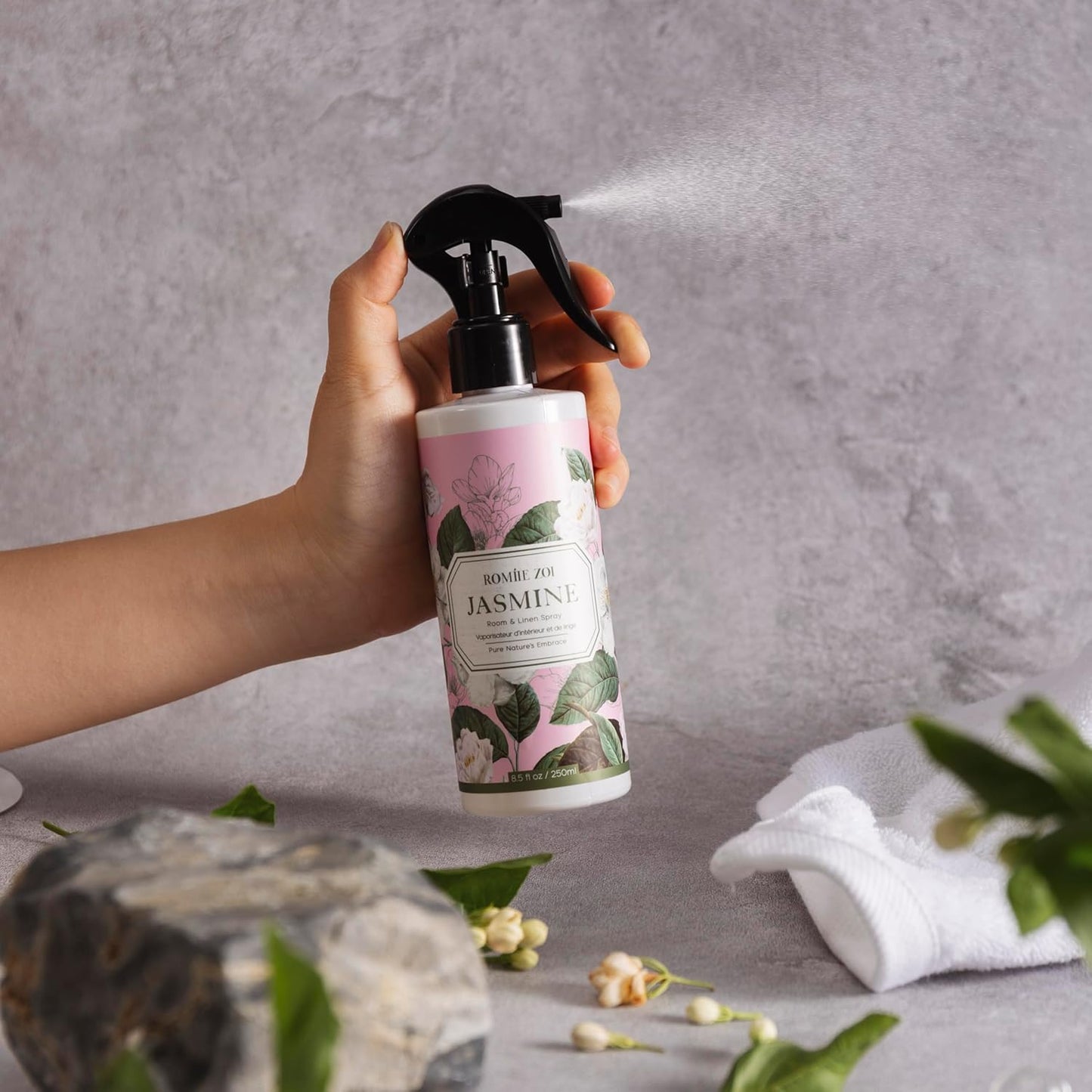 ROMIIE ZOI Room Spray Lemon, Air Freshener Spray Made with Natural Plant Extract, Scented Room Spray for Home Fragrance Fabric Spray Freshener 8.5 FL OZ